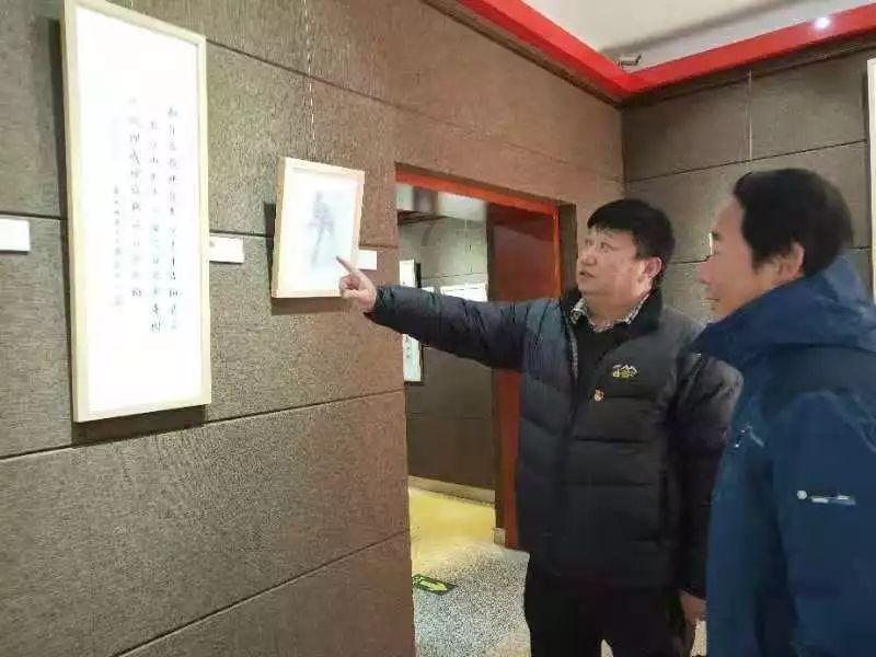 莫兰迪色系